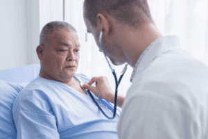 Patient souffrant de complication suite à une chirurgie cardiaque